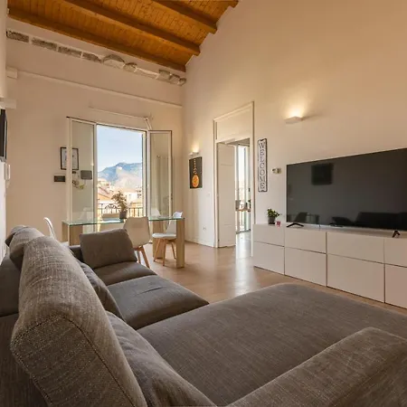 Shanti House Apartmán *